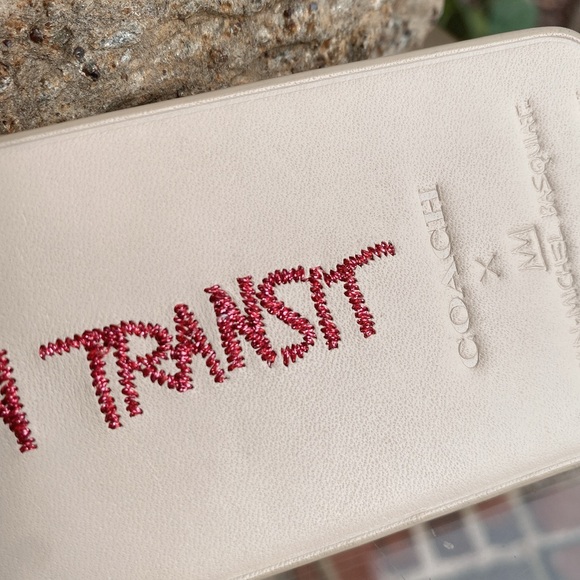 NWT Coach X Jean Michel Basquiat Bag Charm 6998 - Picture 7 of 9